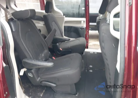 2022 Chrysler Voyager Lx из США, поврежденный, VIN 2C4RC1CG6NR166002